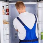 چرا یخچال امرسان آب می دهد؟