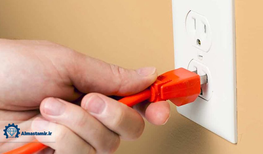 در صورت خرابی برد یخچال چه کاری انجام دهیم؟