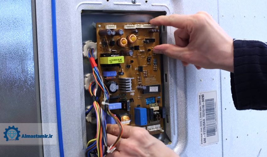 4. خرابی برد یخچال سوزان