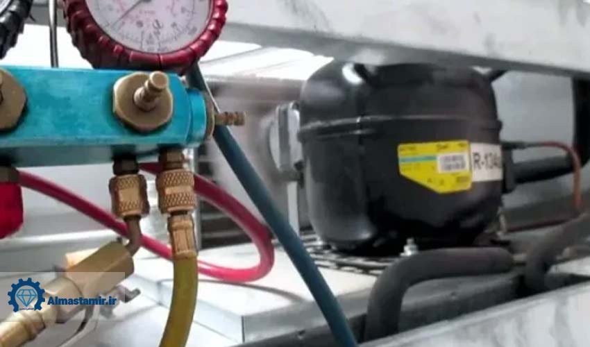 کمبود گاز یخچال یا نشتی از لولهها