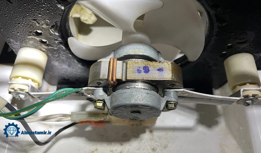 3. وجود خرابی در موتور فن کمپرسور