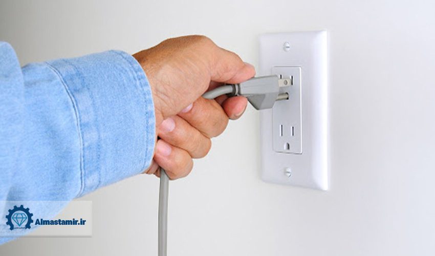 خاموش کردن یخچال و قطع جریان برق