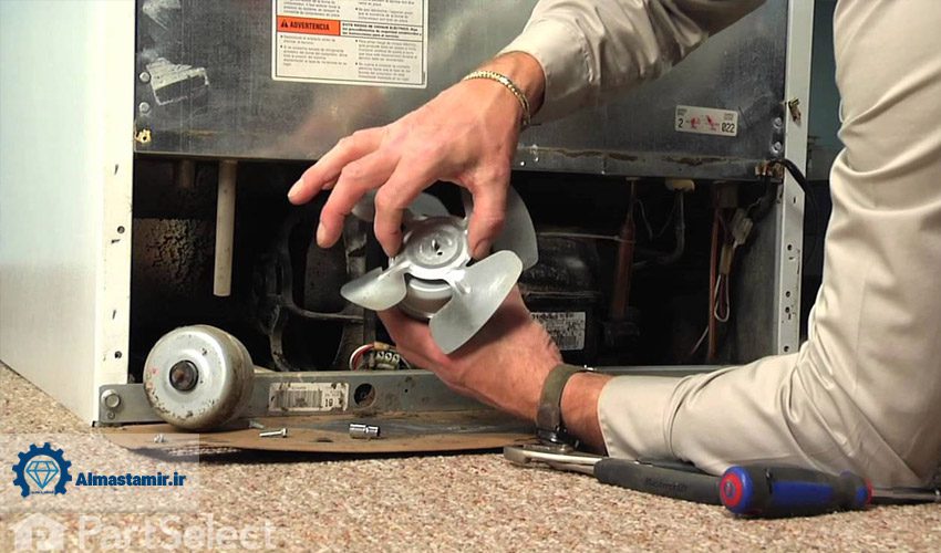 قطع شدن یخچال هیتاچی به دلیل خرابی فن کندانسور یخچال